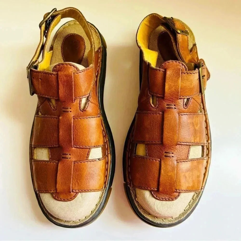 NWOT Dr. Martens Unisex Rare Vintage Leather Strap Sandals